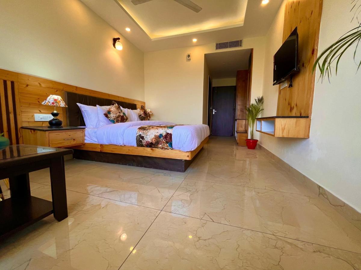 The Pinerock Resort, มัสซูรี ภายนอก รูปภาพ